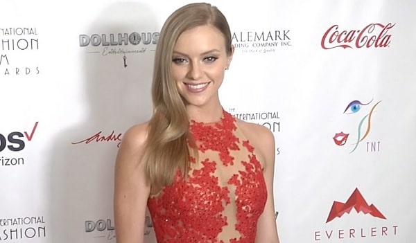 Model Elle Evans - One Of The Models From Robin Thicke's Hit Single Blurred Lines